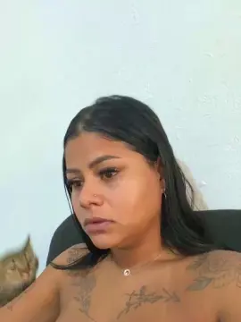 Ganja2224  live sex cam