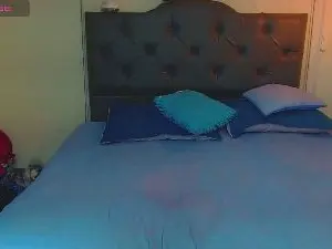 KimClarck1  live sex cam