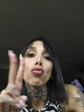 SicariaXX  live sex cam