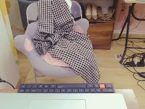 Anna_xyz  live sex cam