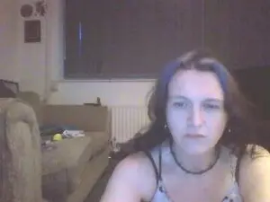 ElusiveElekra  live sex cam