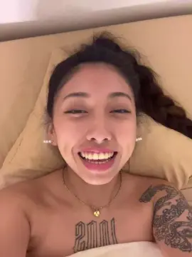 Cristalzitaok1  live sex cam