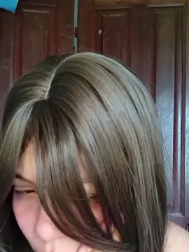 Maddy1  live sex cam