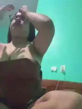 Bella__  live sex cam