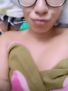 Moral69xxx  live sex cam