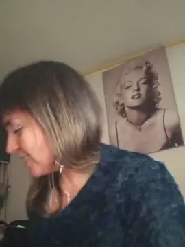 Sailor_Moon69  live sex cam