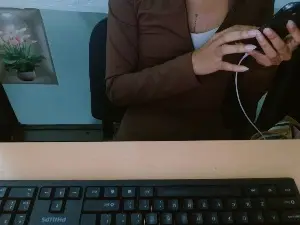 StouteTessa  live sex cam