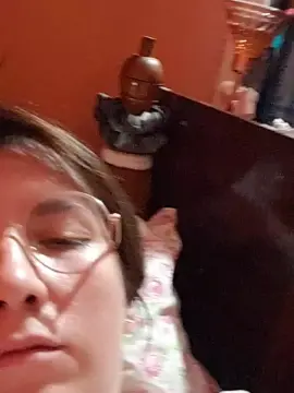 Alinafox4  live sex cam