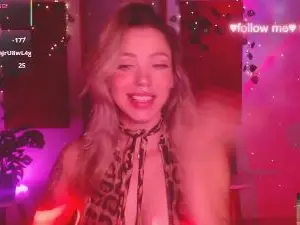 Sakura_beauty  live sex cam