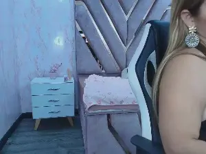 BIANCA_ROYAL  live sex cam