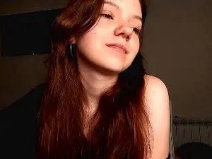 HollieDaquila  live sex cam