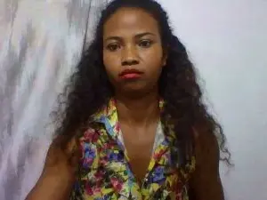 Noelysambatra  live sex cam