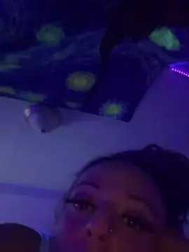 Whatsurdestiny  live sex cam