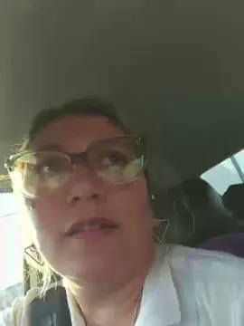 Jeniffer27  live sex cam
