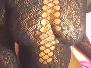 Ebonyx25  live sex cam