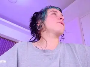 LucySmith7  live sex cam