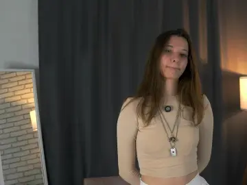 MelodeeErvay  live sex cam