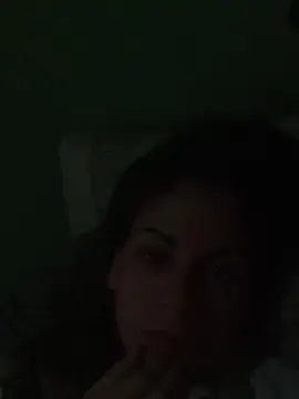 Yimi_22  live sex cam