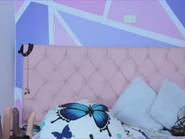 Horny_HouSex  live sex cam