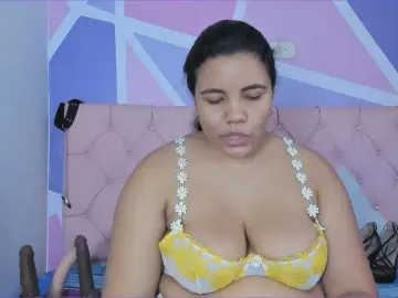 Horny_HouSex  live sex cam