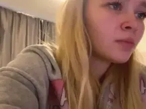 SandaAldaba  live sex cam