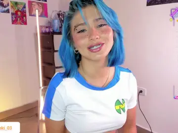 Taylenna_B  live sex cam
