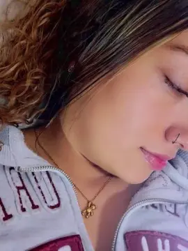 Agat4  live sex cam