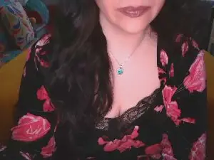 AlbaFerrettii  live sex cam