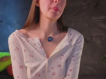 AlizaFreshley  live sex cam