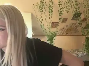 CrisBirton  live sex cam