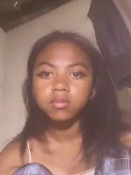 Daliah02  live sex cam