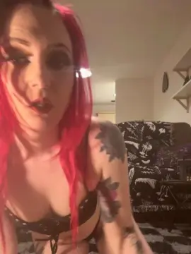EmeraldFirexo  live sex cam