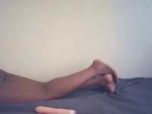 CurviousBooty  live sex cam