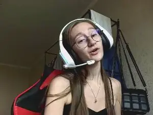 LorraineWalkes  live sex cam