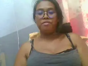 Mirey2  live sex cam