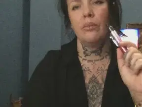 Blondy40  live sex cam