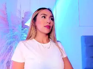 Nicole_voshkie  live sex cam