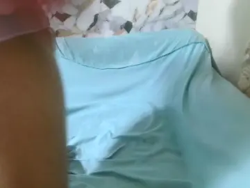 Miamiah_c05  live sex cam