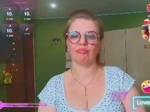 VeronnikaG  live sex cam
