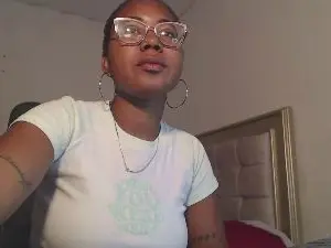 Girl_sexy27  live sex cam