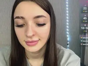MarloMackeen  live sex cam