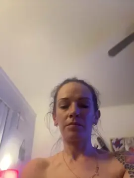 Meanxbean  live sex cam