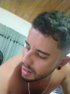 Monaliza777  live sex cam
