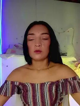 Lusi  live sex cam