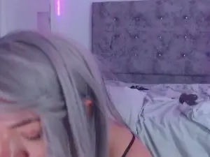 ForbidenCougar  live sex cam