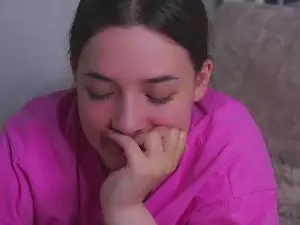 BridgetEast  live sex cam