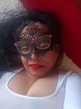 Katiuskaaaaa  live sex cam
