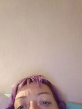LunatiKa  live sex cam