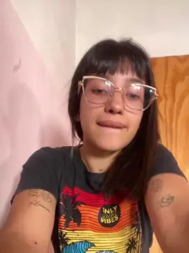 Anahi50  live sex cam