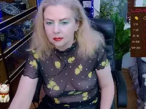 Delicecatmyau  live sex cam